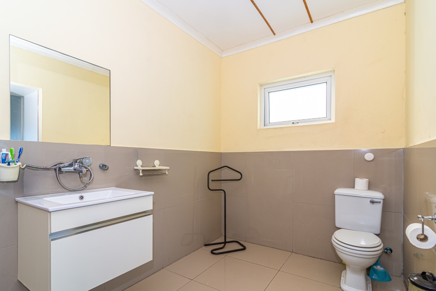 4 Bedroom Property for Sale in Pearly Beach Western Cape